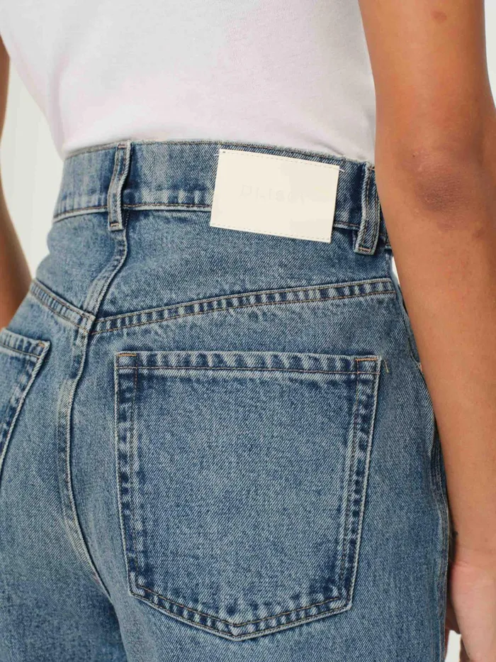 DL1961 Barrel Women Taylor Barrel Ultra High Rise 27034 Jeans