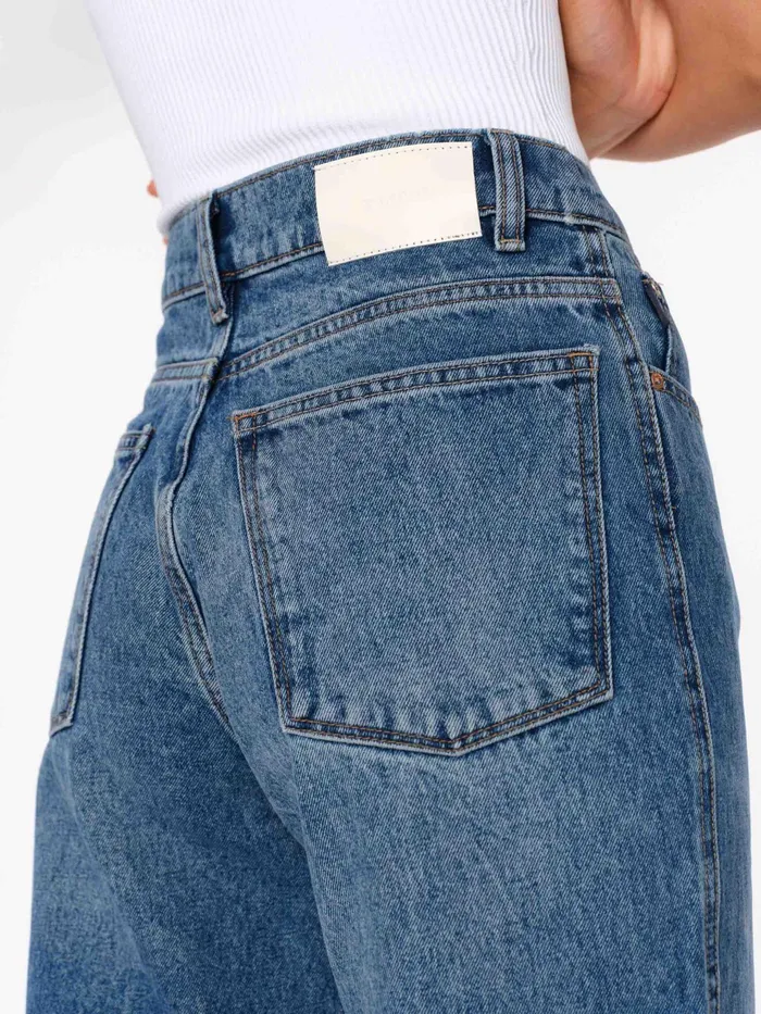 DL1961 Bootcut Flare Women Desi Boot High Rise 32034 Jeans
