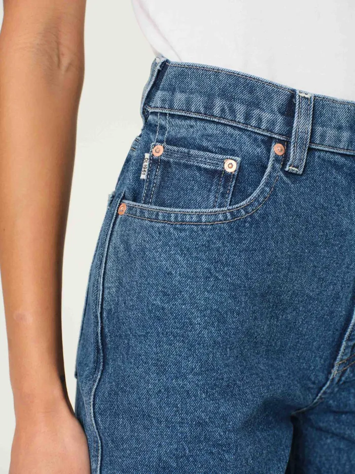 DL1961 Tall Women Demie Straight High Rise 31034 Jeans