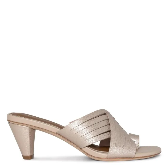 Donald Pliner Casual Alannis Shoes Pale Gold 8211 Women