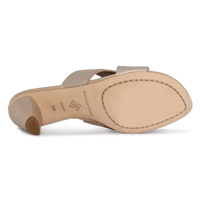 Donald Pliner Casual Alannis Shoes Pale Gold 8211 Women Donald Pliner Casual Alannis Shoes Pale Gold 8211 Women