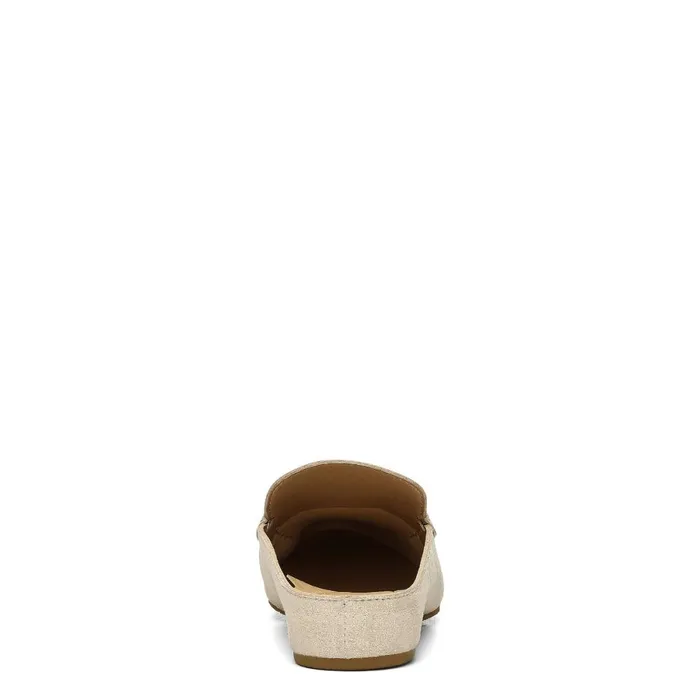 Donald Pliner Casual Bless Shoes Sand 8211 Women Donald Pliner Casual Bless Shoes Sand 8211 Women