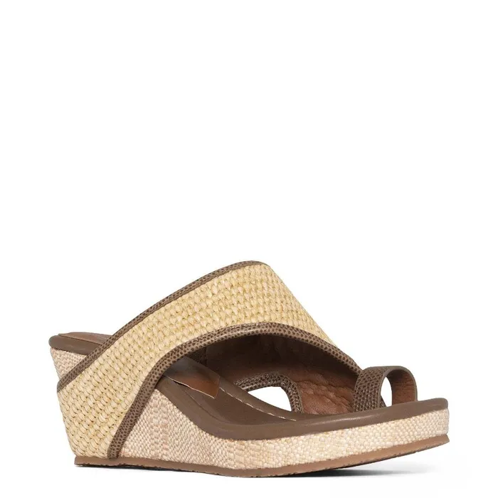 Donald Pliner Casual Gyer Shoes Biscotti Raffia 8211 Women Donald Pliner Casual Gyer Shoes Biscotti Raffia 8211 Women