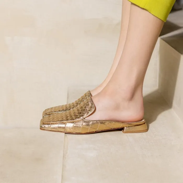 Donald Pliner Casual Stani Shoes Gold 8211 Women Donald Pliner Casual Stani Shoes Gold 8211 Women