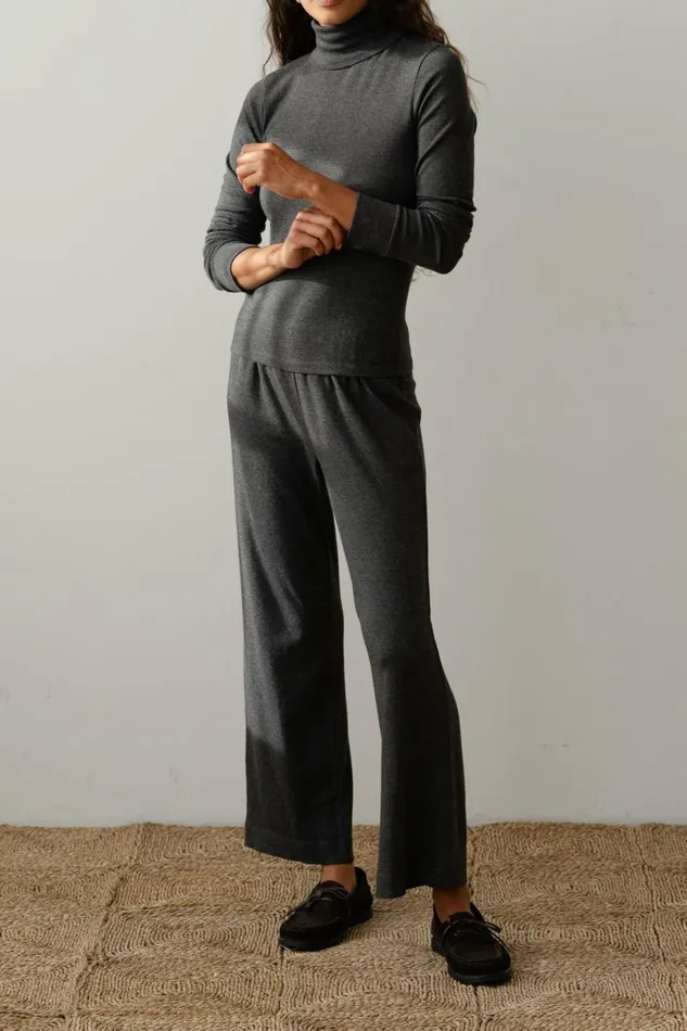 DONNI The Baby Rib Scallop Pant Women Bottoms