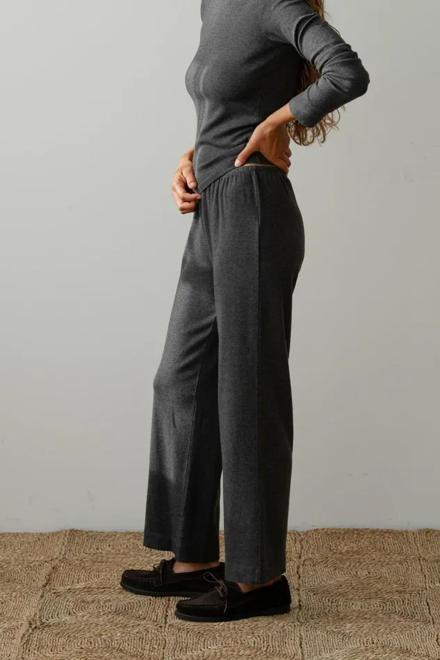 DONNI The Baby Rib Scallop Pant Women Bottoms