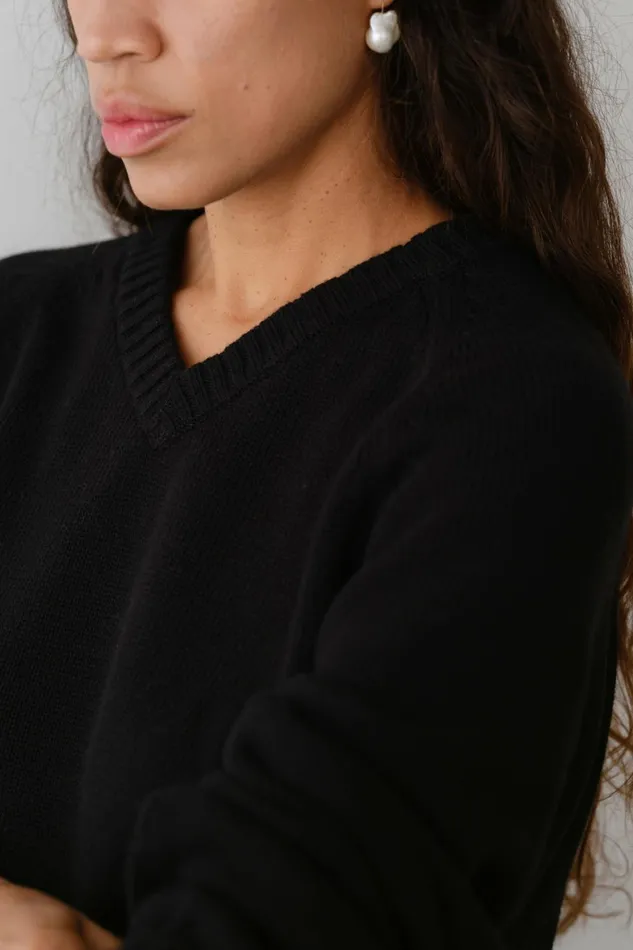 DONNI The Cotton Cashmere VNeck Sweater Women Tops