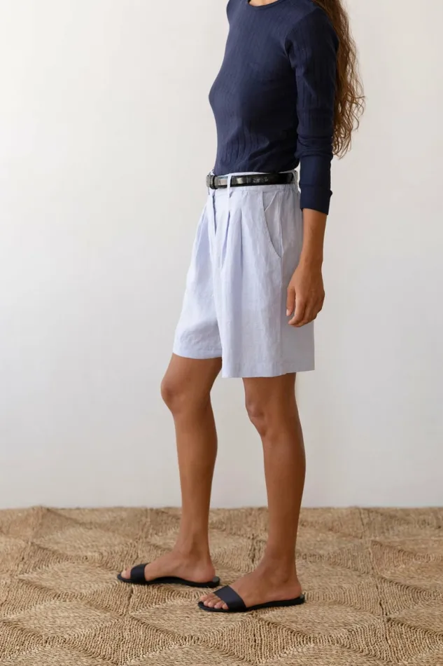 DONNI The Linen Pleated Short Women Bottoms