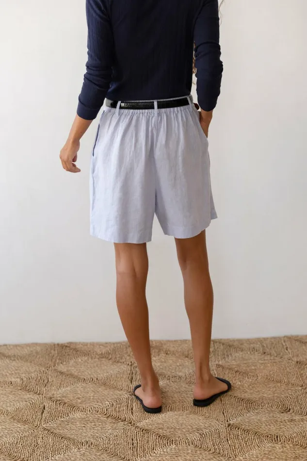 DONNI The Linen Pleated Short Women Bottoms