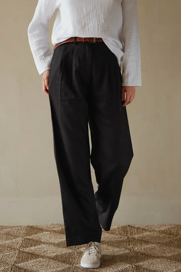 DONNI The Pleated Trouser Women Bottoms