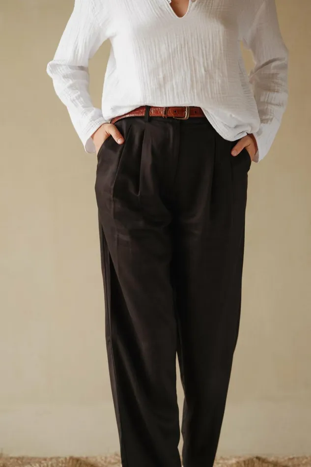 DONNI The Pleated Trouser Women Bottoms