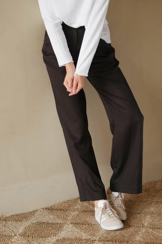 DONNI The Pleated Trouser Women Bottoms