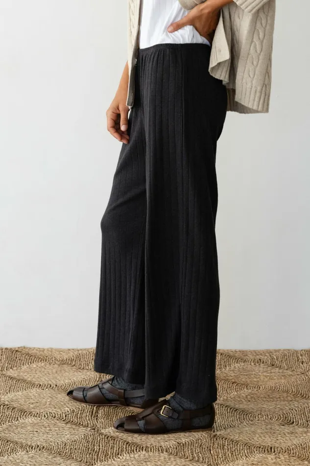 DONNI The Pointelle Simple Crop Pant Women Bottoms
