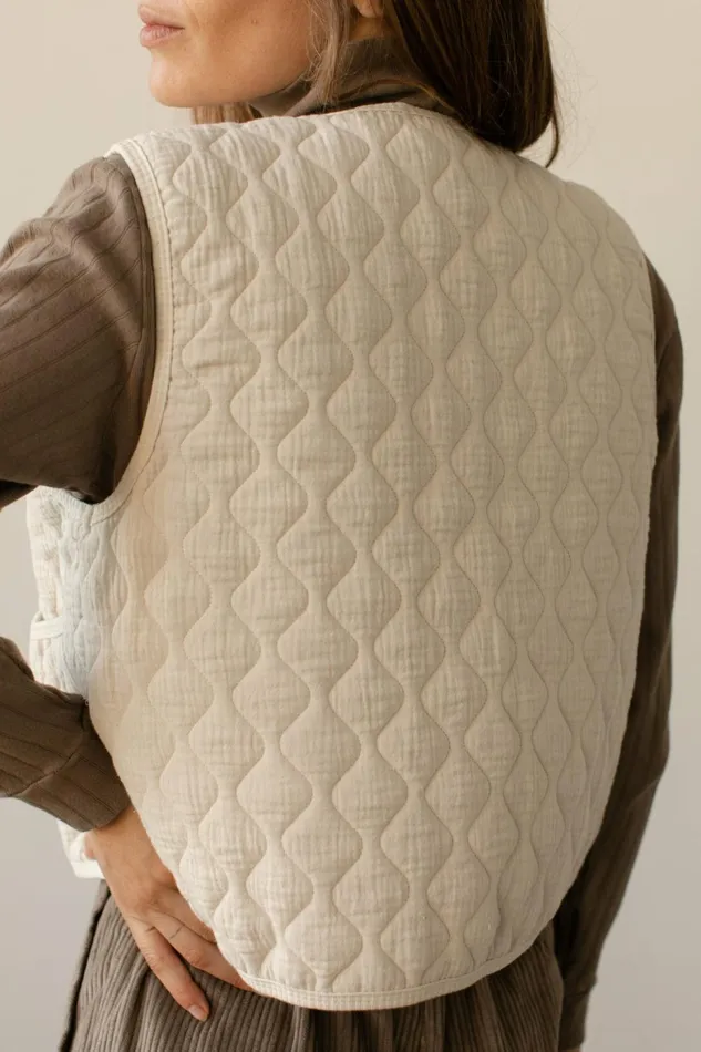 DONNI The Quilted Vest Women Tops