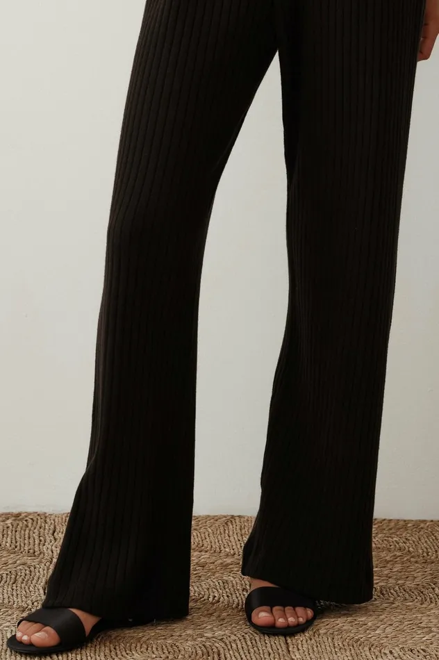DONNI The Sweater Rib Simple Pant Women Bottoms