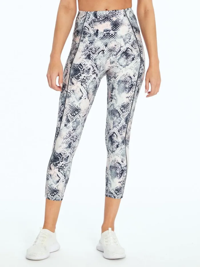 Jessica Simpson Bottoms Women Ace Capri In Veiled Rose Watercolor Snake Veiled Rose Watercolor Snake Jessica Simpson Bottoms Women Ace Capri In Veiled Rose Watercolor Snake Veiled Rose Watercolor Snake