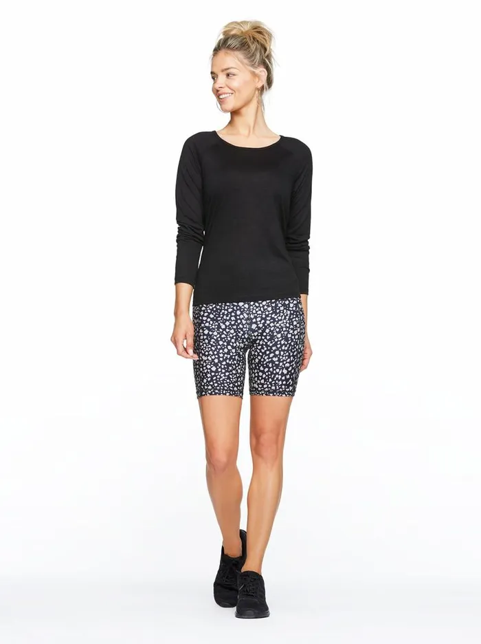 Jessica Simpson Bottoms Women Tummy Control Bermuda In Meteorite Torn Animal Meteorite Torn Animal