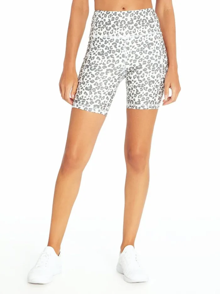 Jessica Simpson Bottoms Women Tummy Control Bermuda In Silver Filigree Painted Leopard Silver Filigree Painted Leopard Jessica Simpson Bottoms Women Tummy Control Bermuda In Silver Filigree Painted Leopard Silver Filigree Painted Leopard