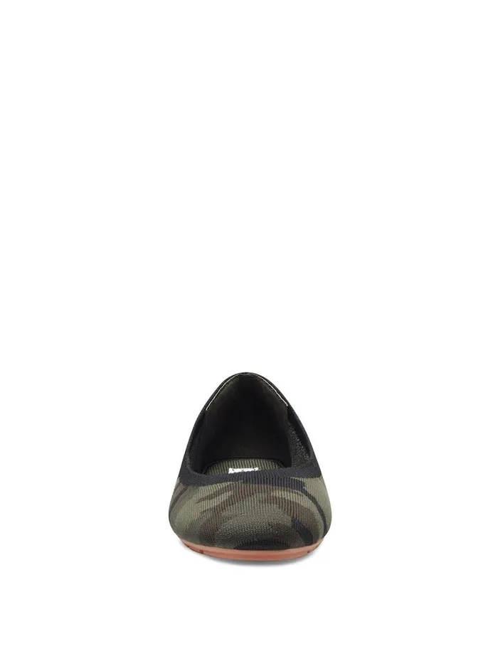 Jessica Simpson Flats Women Brinley Flat In Camo Camo Green