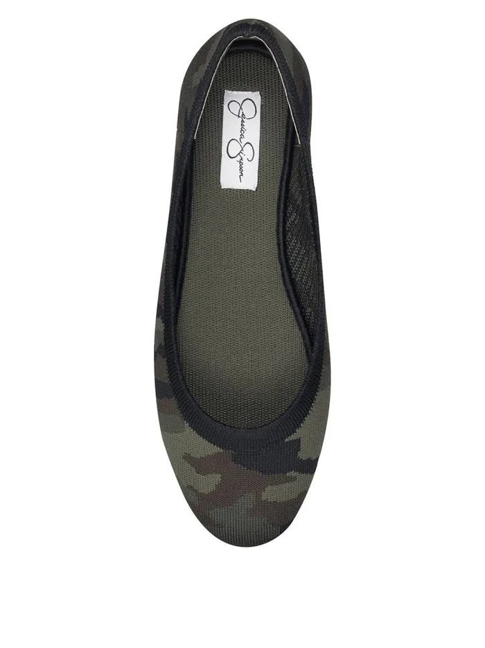 Jessica Simpson Flats Women Brinley Flat In Camo Camo Green