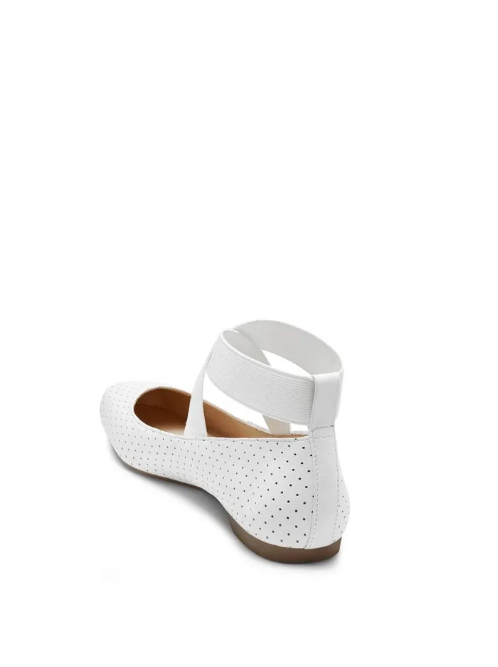 Jessica Simpson Flats Women Mandalaye Ballet Flat In White Perforated Bright White