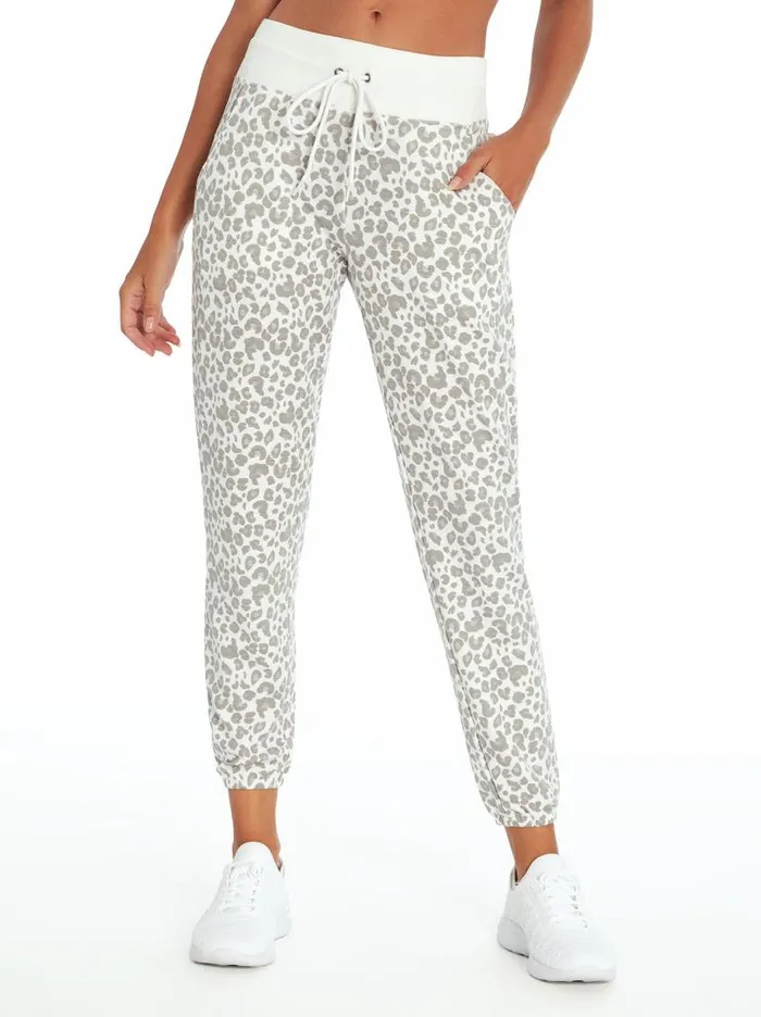 Jessica Simpson Loungewear Women Felicity Jogger In Silver Filigree Painted Leopard Silver Filigree Painted Leopard Jessica Simpson Loungewear Women Felicity Jogger In Silver Filigree Painted Leopard Silver Filigree Painted Leopard
