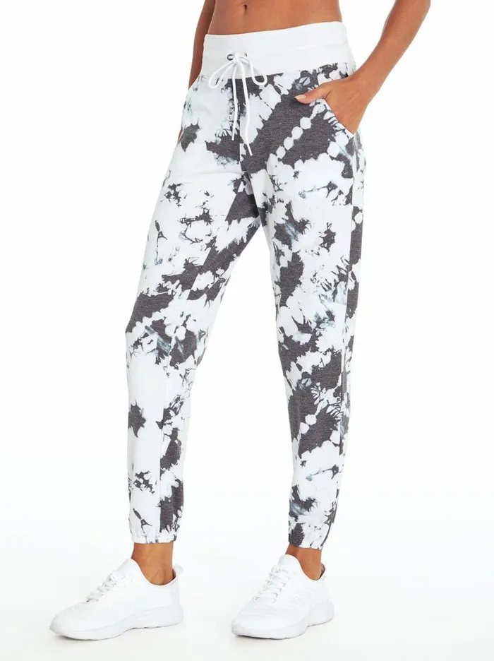Jessica Simpson Loungewear Women Felicity Jogger In White Ocean Tie Dye Ocean Tie Dye