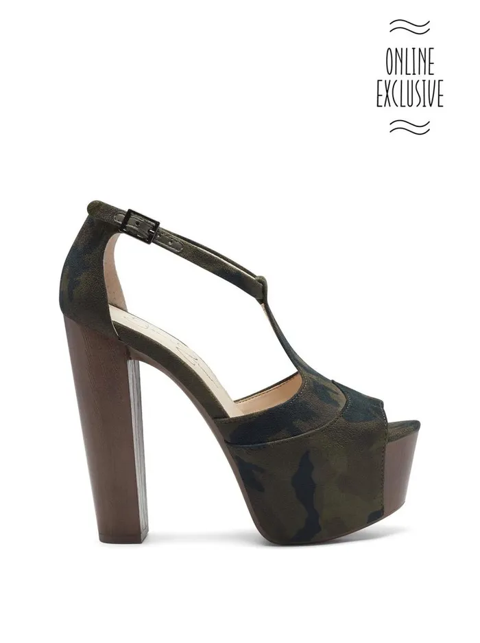 Jessica Simpson Sandals Women Dany TStrap Platform Sandal In Camo Camo Green