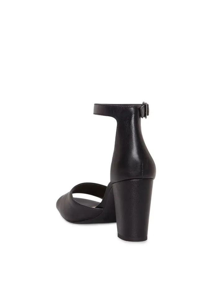 Jessica Simpson Sandals Women Sherron Sandal In Black Black