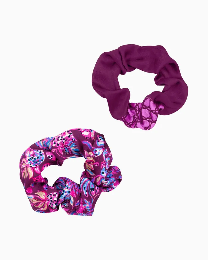 Lilly Pulitzer Oversized Scrunchie Set Amarena Cherry Tropical With A Twist Women Hats and Hair Lilly Pulitzer Oversized Scrunchie Set Amarena Cherry Tropical With A Twist Women Hats and Hair