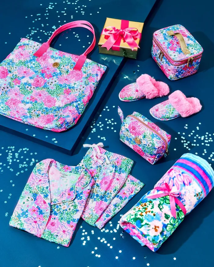 Lilly Pulitzer Pippa Pouch Multi Lil Soiree All Day Women Bags