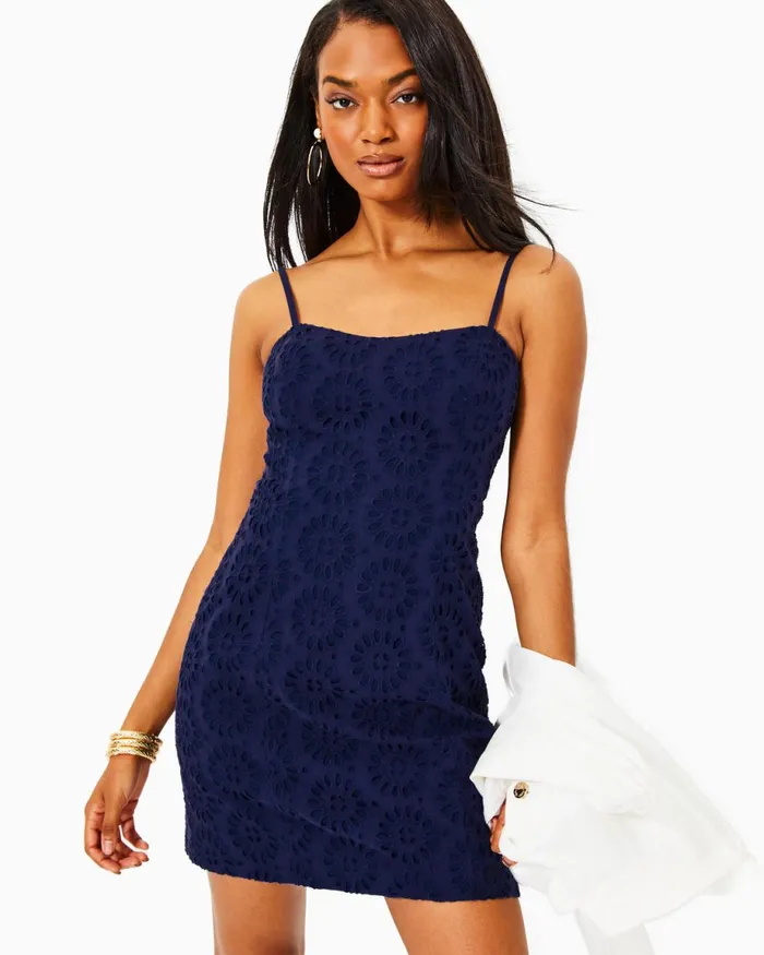 Lilly Pulitzer Shelli Eyelet Mini Dress True Navy Oversized Pinwheel Eyelet Women Sundresses Lilly Pulitzer Shelli Eyelet Mini Dress True Navy Oversized Pinwheel Eyelet Women Sundresses
