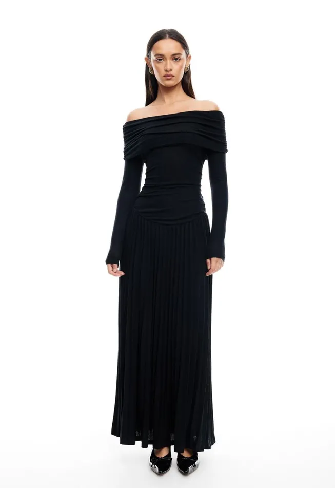 Lioness Fashion FIELD OF DREAMS LONG SLEEVE MAXI Onyx Women Field Of Dreams Lioness Fashion FIELD OF DREAMS LONG SLEEVE MAXI Onyx Women Field Of Dreams