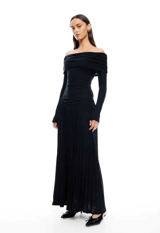 Lioness Fashion FIELD OF DREAMS LONG SLEEVE MAXI Onyx Women Field Of Dreams Lioness Fashion FIELD OF DREAMS LONG SLEEVE MAXI Onyx Women Field Of Dreams