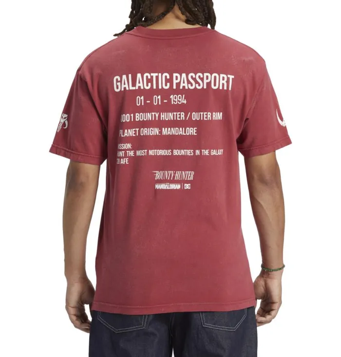 Men DC Shoes TShirts Star Wars DC Mando Passport TShirt Syrah Pigment Dye