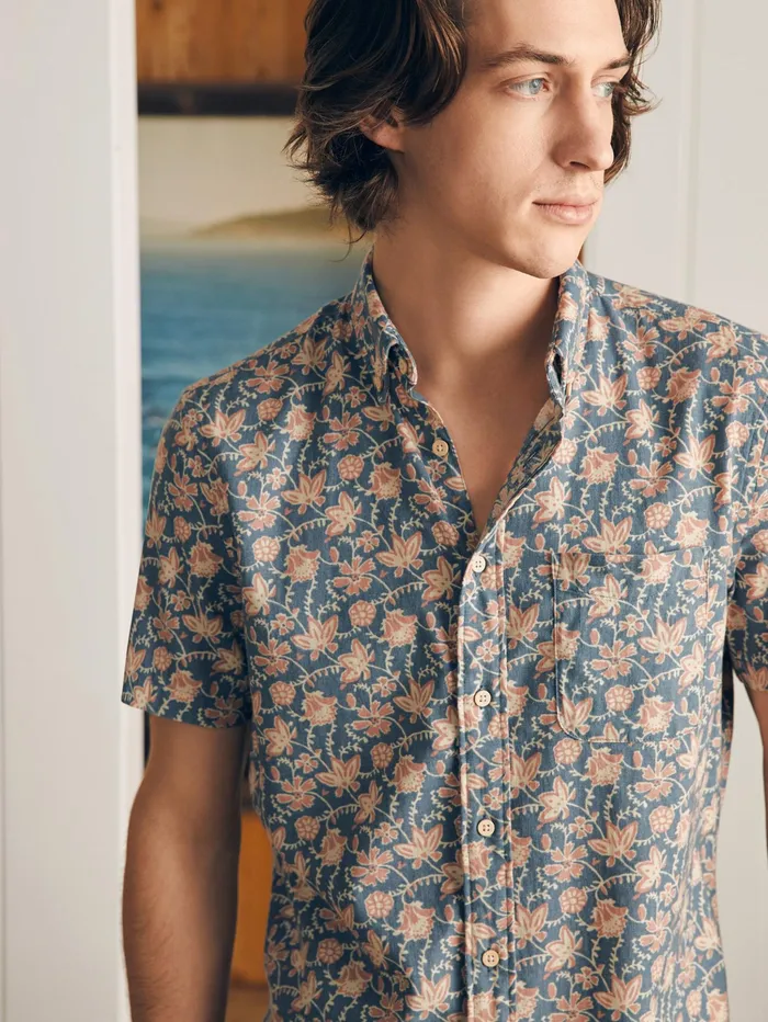 Men Shirts Faherty ShortSleeve Breeze Shirt Faded Floral Batik