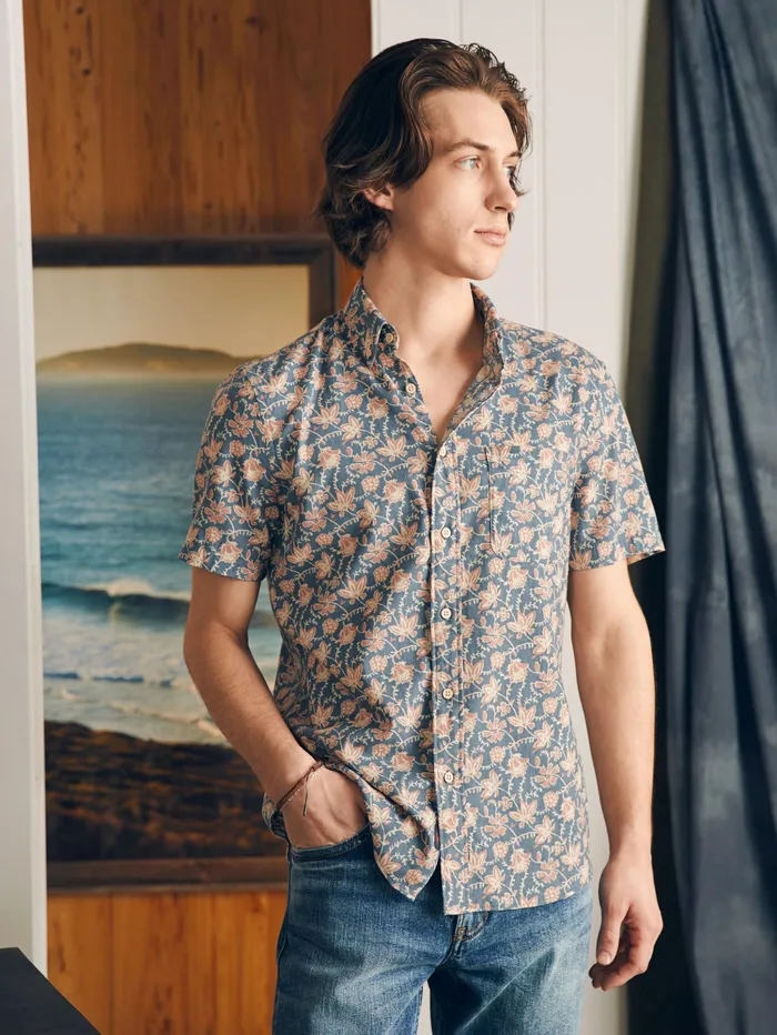 Men Shirts Faherty ShortSleeve Breeze Shirt Faded Floral Batik