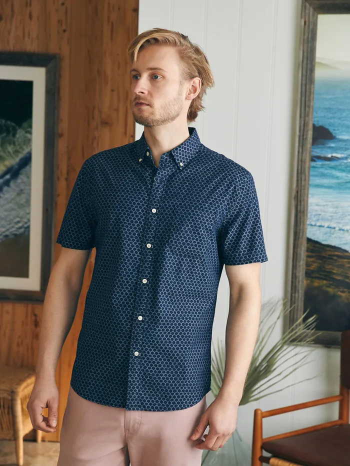 Men Shirts Faherty ShortSleeve Stretch Playa Shirt Tall Midnight Fishscale Men Shirts Faherty ShortSleeve Stretch Playa Shirt Tall Midnight Fishscale