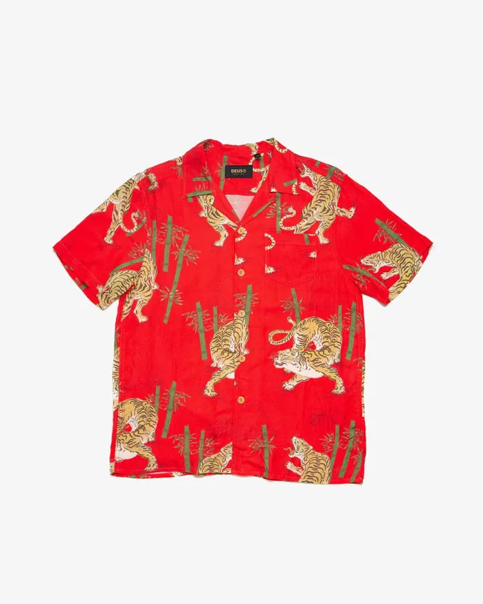 Men Solstice Short Sleeve Shirt 8211 Poppy Red Deus Ex Machina Shirts