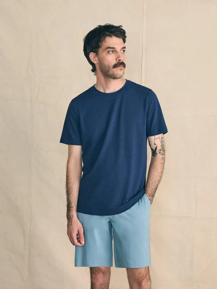 Men TShirts and Henleys Faherty Movement ShortSleeve TShirt Great Falls Heather