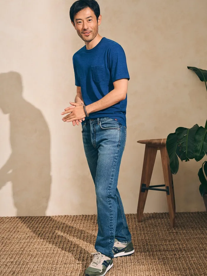 Men TShirts and Henleys Faherty ShortSleeve Indigo Pocket Tee Dark Indigo Wash