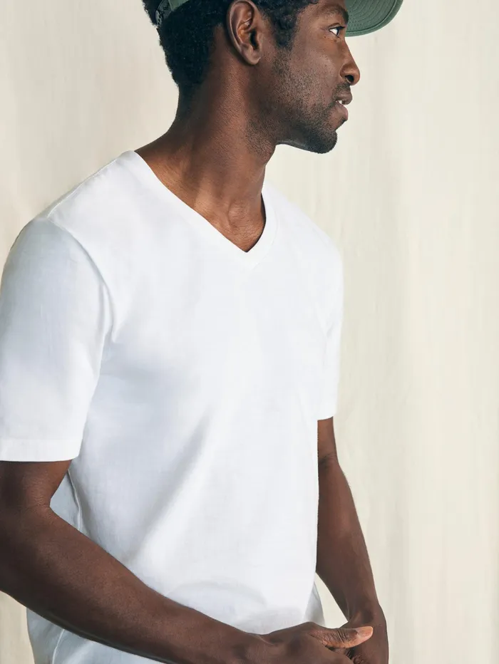 Men TShirts and Henleys Faherty Sunwashed VNeck Tee White