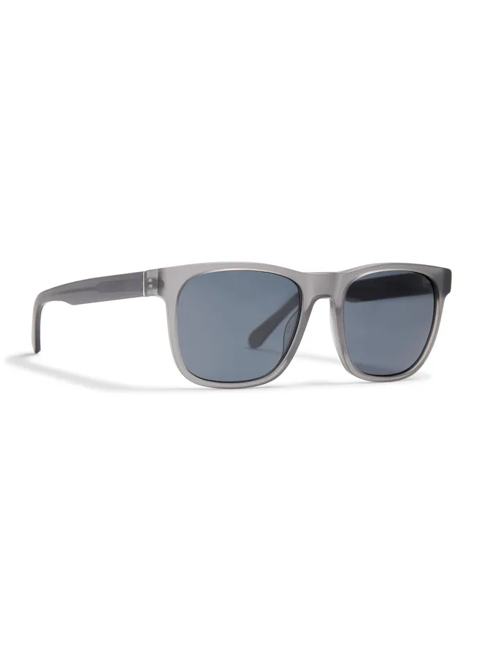 MenWomen Sunglasses Faherty Duke Sunglasses Matte Grey Crystal