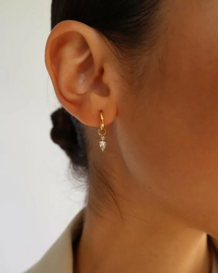 Reliquia Jewellery Huggies Amara Earrings In GoldCrystal 8211 Women Reliquia Jewellery Huggies Amara Earrings In GoldCrystal 8211 Women