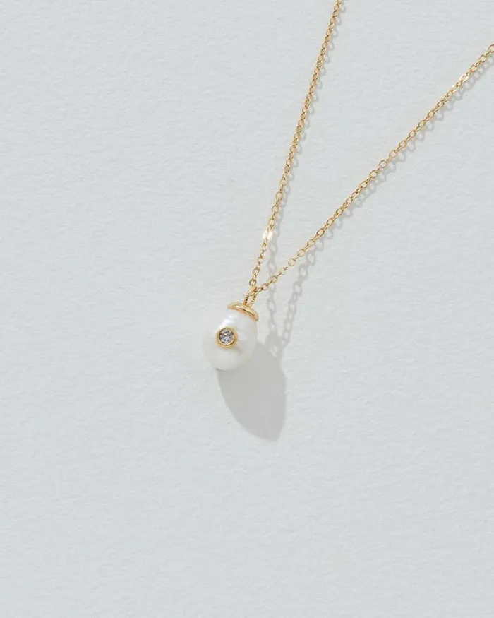 Reliquia Jewellery Pendant Necklaces Birthstone Pearl Pendant April 8211 Women Reliquia Jewellery Pendant Necklaces Birthstone Pearl Pendant April 8211 Women