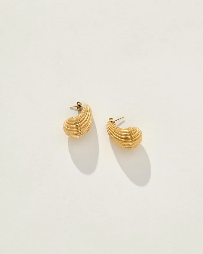 Reliquia Jewellery Studs Colton Earrings In Gold 8211 Women Reliquia Jewellery Studs Colton Earrings In Gold 8211 Women