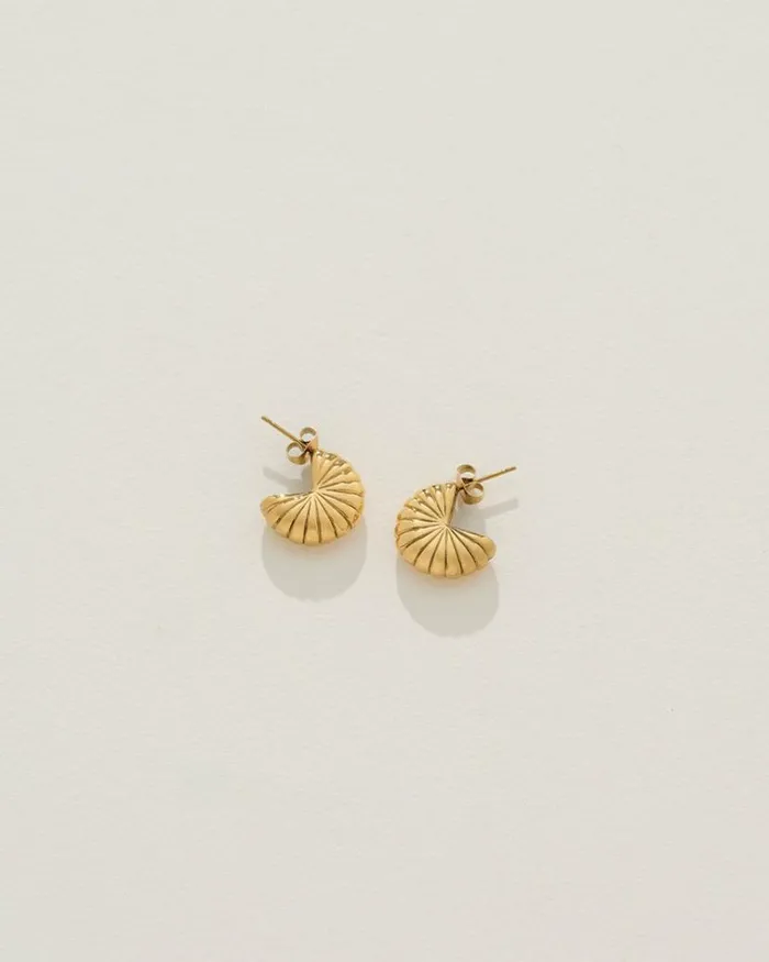 Reliquia Jewellery Studs Nola Earrings In Gold 8211 Women