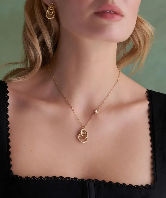 Women Necklaces Olivia Burton Encircle Gold Plated Pendant Necklace