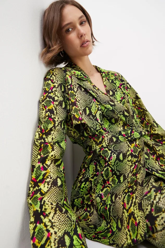 Women Serpentine Belted Jacket Snake Effect Aje Blazers Jackets and Coats