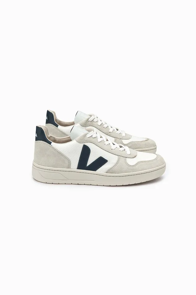 Women Shoes and Socks Faherty VEJA Women039s V10 White Nautico